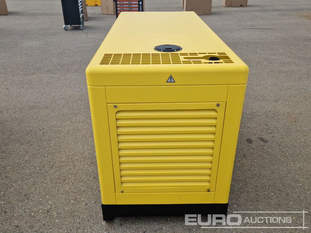 Unused 2025 Compal Power VG-R30 - Áramfejlesztő: 4 kép. Unused 2025 Compal Power VG-R30 - Áramfejlesztő: 4 kép.