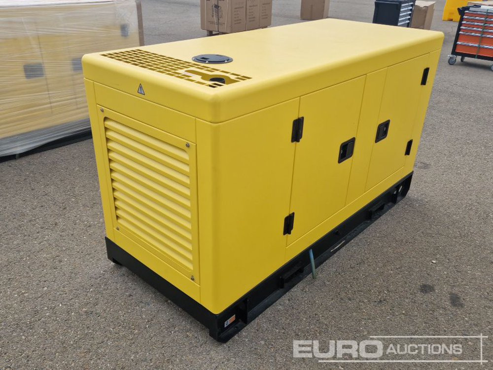 Unused 2025 Compal Power VG-R30 - Áramfejlesztő: 5 kép. Unused 2025 Compal Power VG-R30 - Áramfejlesztő: 5 kép.