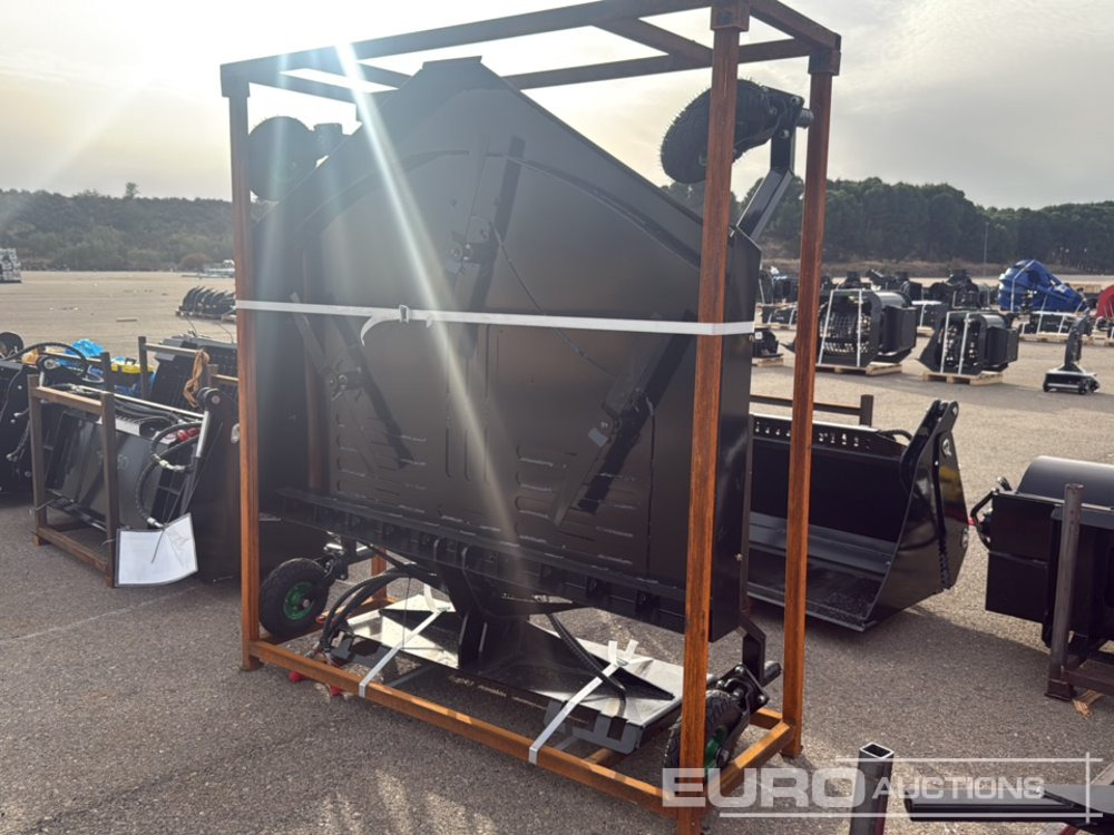 Unused 2025 GIYI GY-WLM63 - Kerti fűkasza: 2 kép. Unused 2025 GIYI GY-WLM63 - Kerti fűkasza: 2 kép.