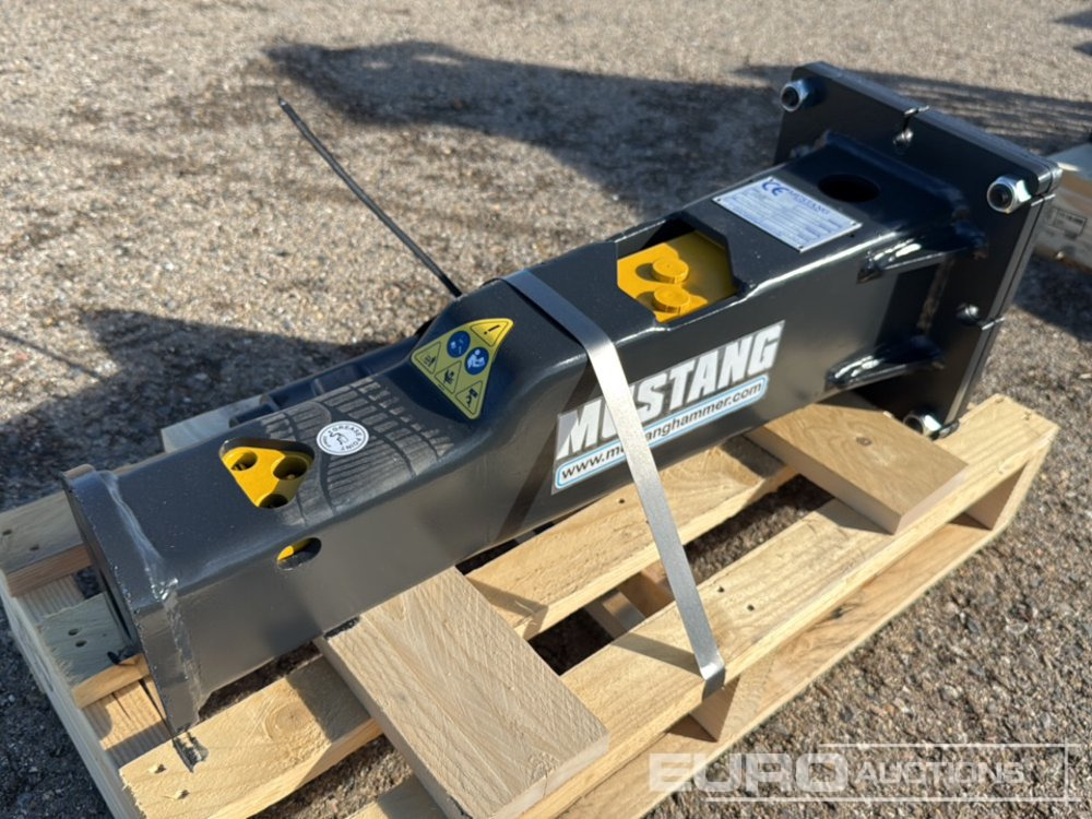 Unused 2025 Mustang HM100 - Hidraulikus törőfej: 3 kép. Unused 2025 Mustang HM100 - Hidraulikus törőfej: 3 kép.