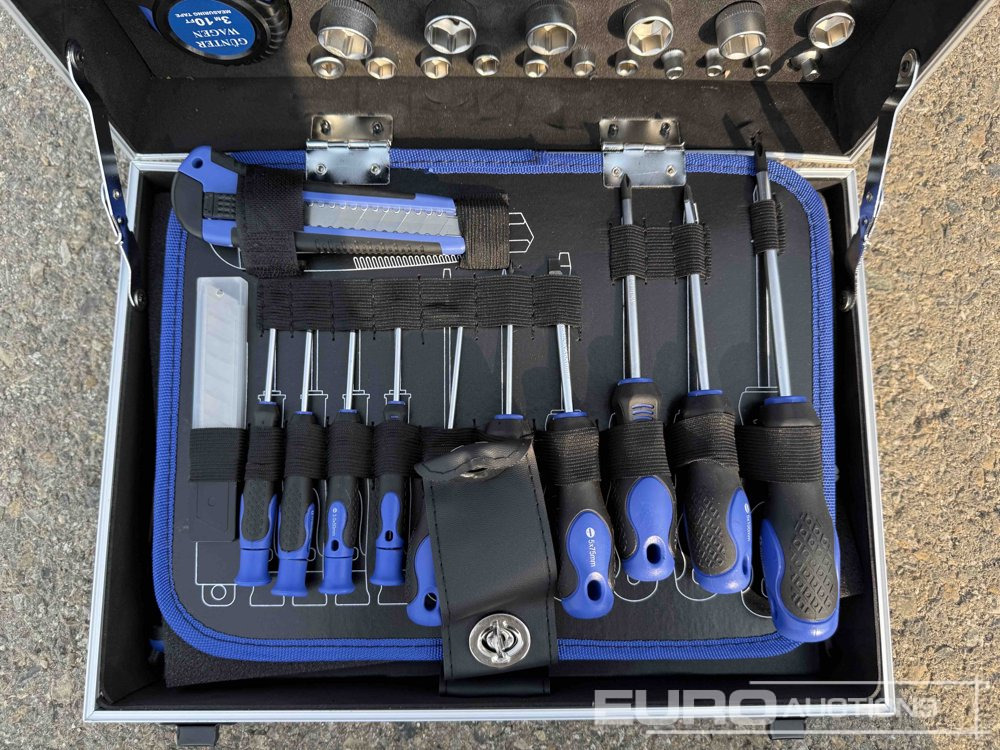 Unused Günter Wagen 110 Pcs Aluminium Tools Box - Építőipari berendezések: 5 kép. Unused Günter Wagen 110 Pcs Aluminium Tools Box - Építőipari berendezések: 5 kép.