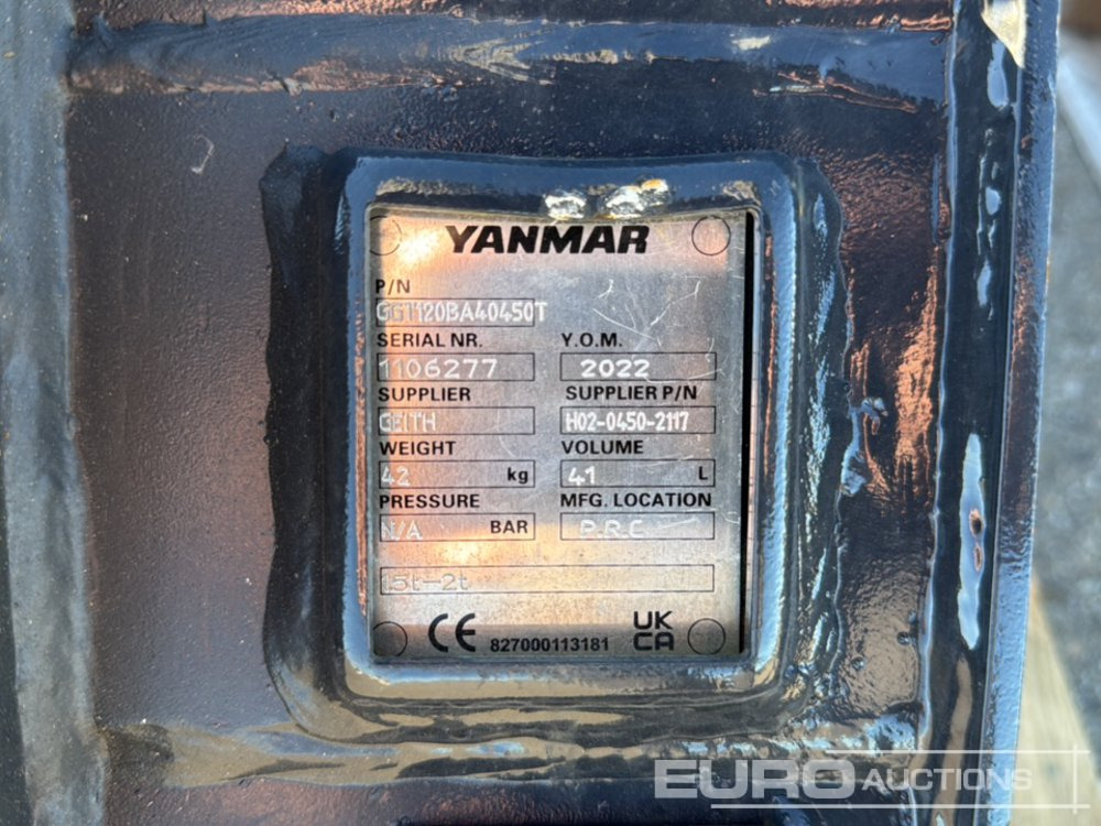 Yanmar Digging Bucket GGT120BA40450T to suit 1.5-2 Ton Excavator (S/Ns 1106277, 1106287, 1106282) (3 of) - Kanál: 5 kép. Yanmar Digging Bucket GGT120BA40450T to suit 1.5-2 Ton Excavator (S/Ns 1106277, 1106287, 1106282) (3 of) - Kanál: 5 kép.