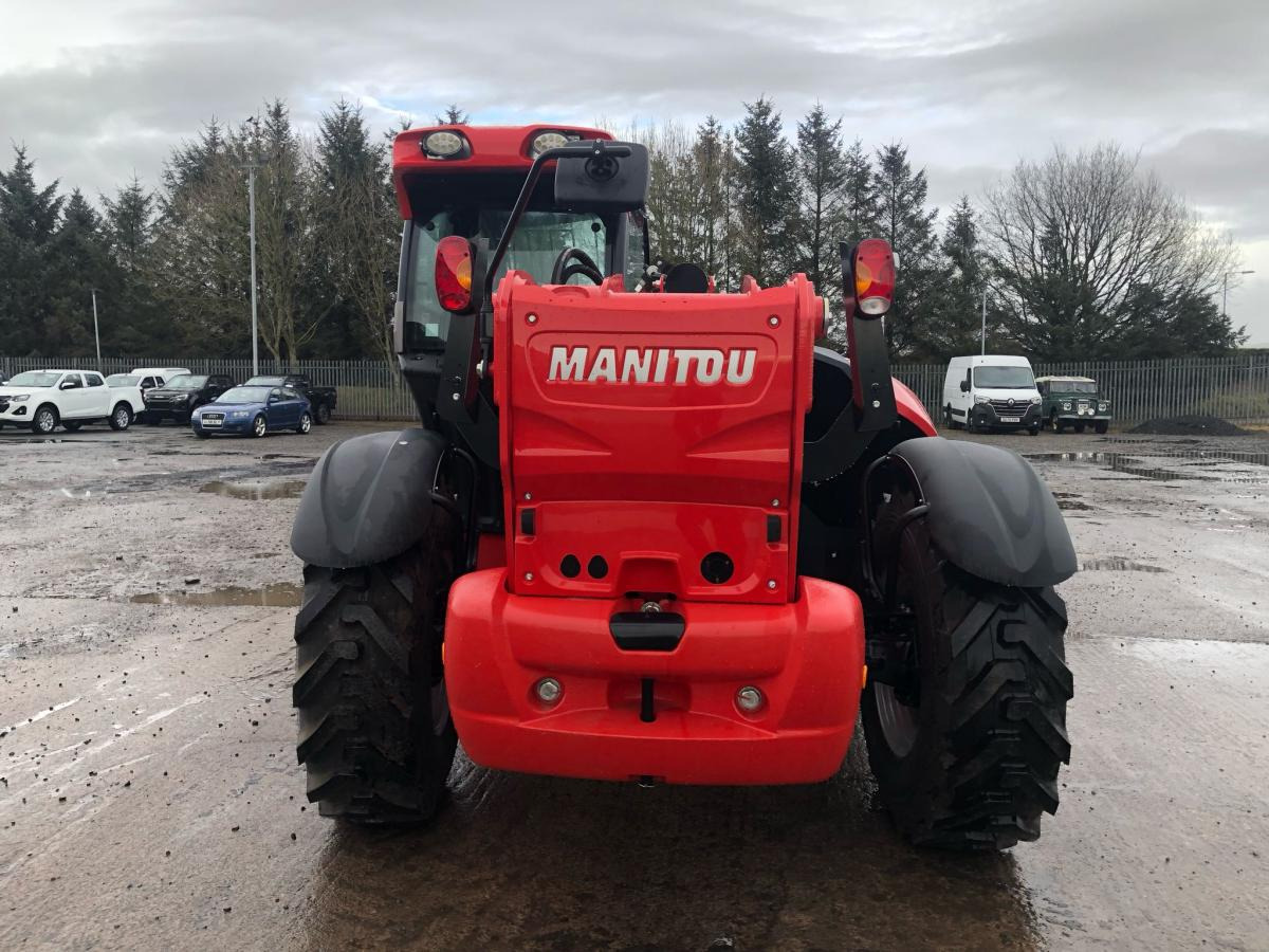 MANITOU MT1440 / 2024 - Teleszkópos rakodó: 3 kép. MANITOU MT1440 / 2024 - Teleszkópos rakodó: 3 kép.