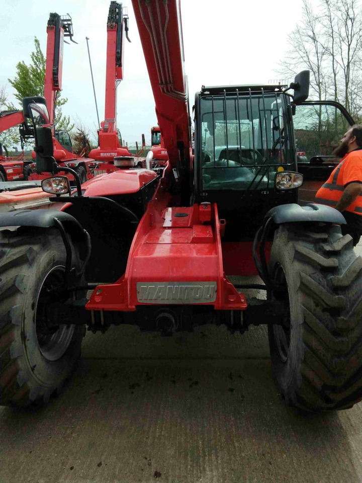 MANITOU MT733 / 2024 - Teleszkópos rakodó: 2 kép. MANITOU MT733 / 2024 - Teleszkópos rakodó: 2 kép.