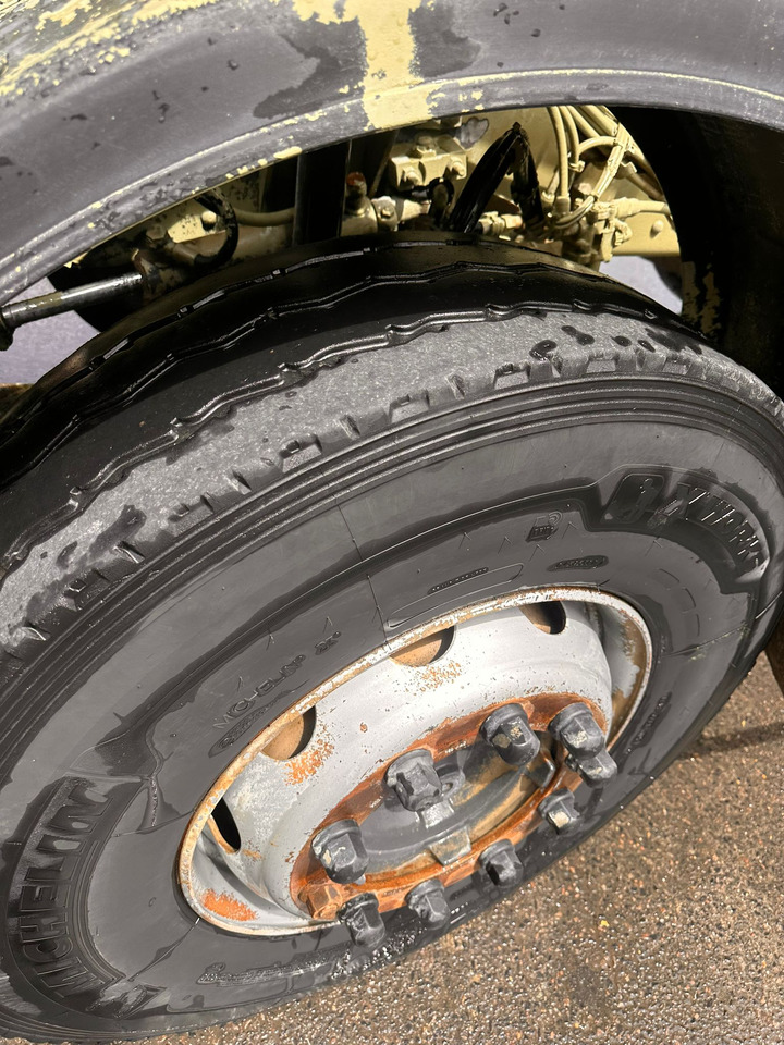 Betonmixer Camion béton Scania P380 CP-230-MP: 10 kép.