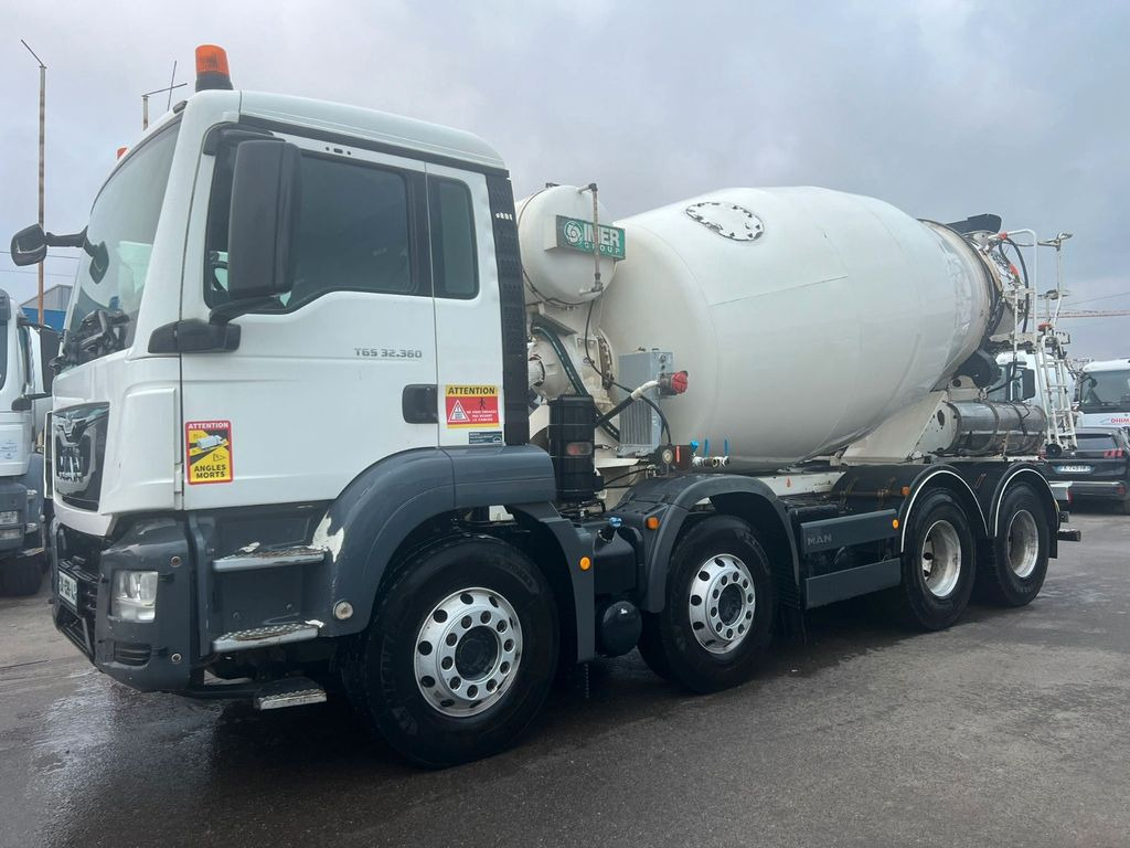 MAN TGS 32.360 - Betonmixer: 1 kép. MAN TGS 32.360 - Betonmixer: 1 kép.