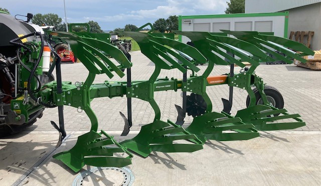 Amazone CAYROS XMS 950 SB 4-Schar - Eke: 1 kép. Amazone CAYROS XMS 950 SB 4-Schar - Eke: 1 kép.