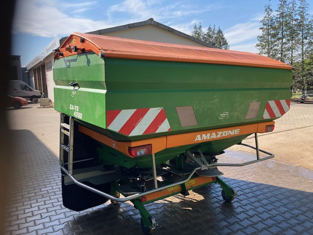 Amazone TS 4200 hydro - Műtrágyaszóró: 5 kép. Amazone TS 4200 hydro - Műtrágyaszóró: 5 kép.