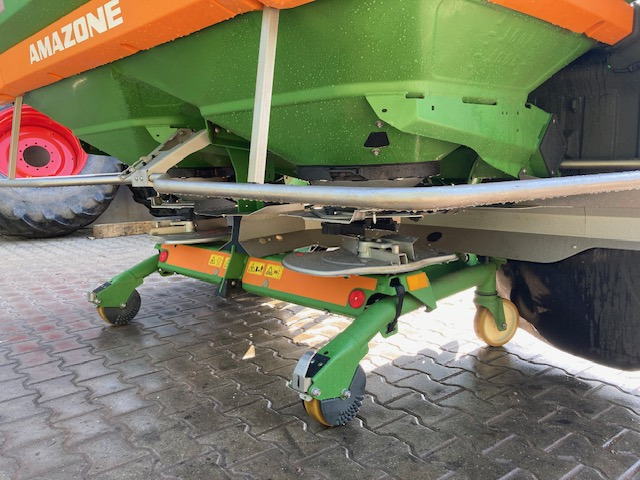 Amazone TS 4200 hydro - Műtrágyaszóró: 3 kép. Amazone TS 4200 hydro - Műtrágyaszóró: 3 kép.