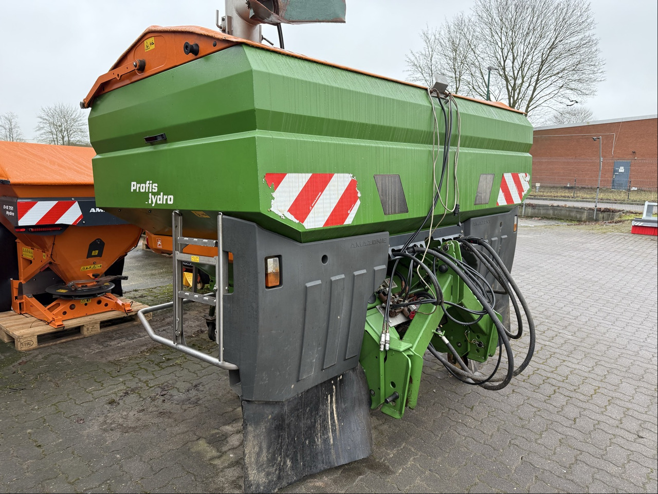 Amazone ZA-TS Anbaustreuer - Permetezők: 1 kép. Amazone ZA-TS Anbaustreuer - Permetezők: 1 kép.