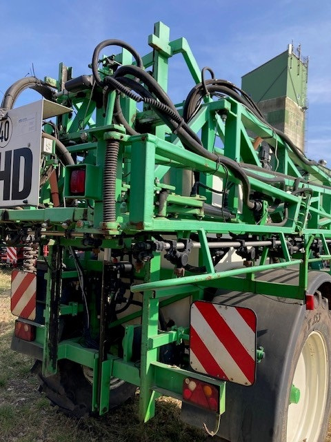 CHD Feldspritze 3624 - Permetezők: 4 kép. CHD Feldspritze 3624 - Permetezők: 4 kép.