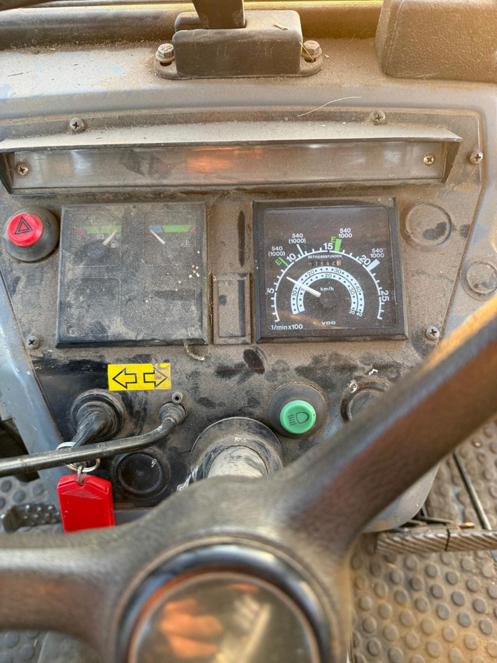 Case C 55 - Traktor: 4 kép. Case C 55 - Traktor: 4 kép.