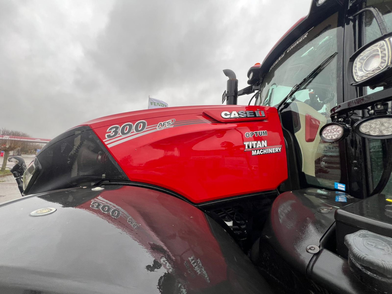 Case IH Optum 300 - Traktor: 4 kép. Case IH Optum 300 - Traktor: 4 kép.