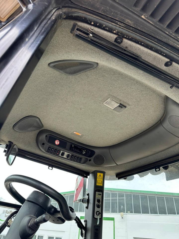 Challenger MT 775 E - Traktor: 4 kép. Challenger MT 775 E - Traktor: 4 kép.