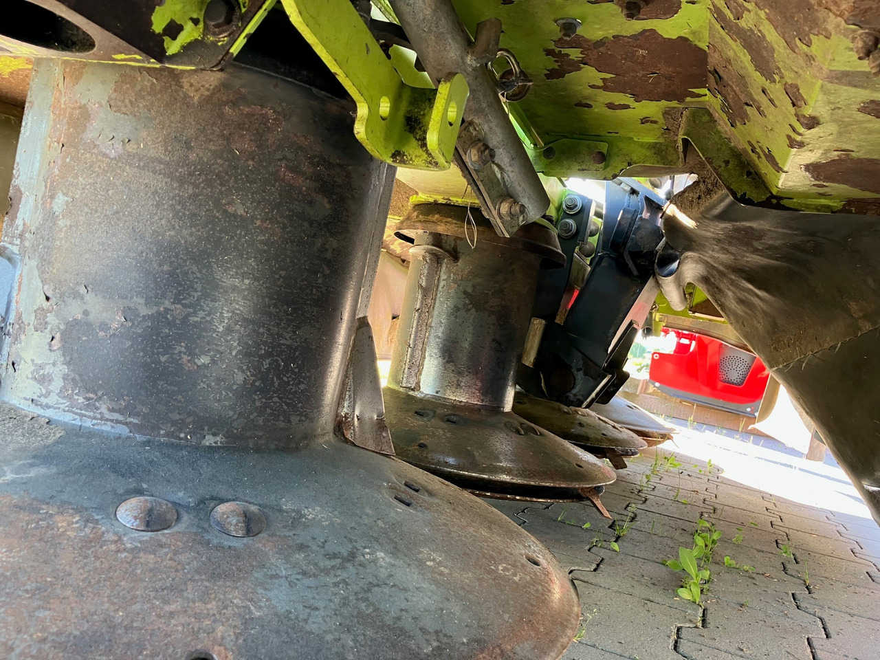 Claas Corto 3200 - Fűkasza: 2 kép. Claas Corto 3200 - Fűkasza: 2 kép.