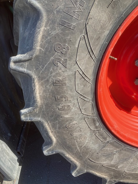 Claas Jaguar 950 - Betakarító gép: 3 kép. Claas Jaguar 950 - Betakarító gép: 3 kép.