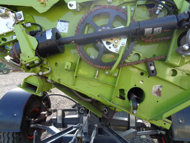 Claas Lexion 7700 TT - Kombájn: 3 kép. Claas Lexion 7700 TT - Kombájn: 3 kép.
