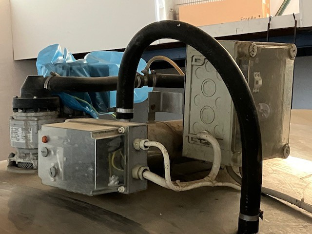 DeLaval 6000L Kühltank - Állattartás gépei: 4 kép. DeLaval 6000L Kühltank - Állattartás gépei: 4 kép.