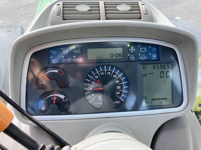 Deutz-Fahr Agrotron 7230 TTV - Traktor: 5 kép. Deutz-Fahr Agrotron 7230 TTV - Traktor: 5 kép.