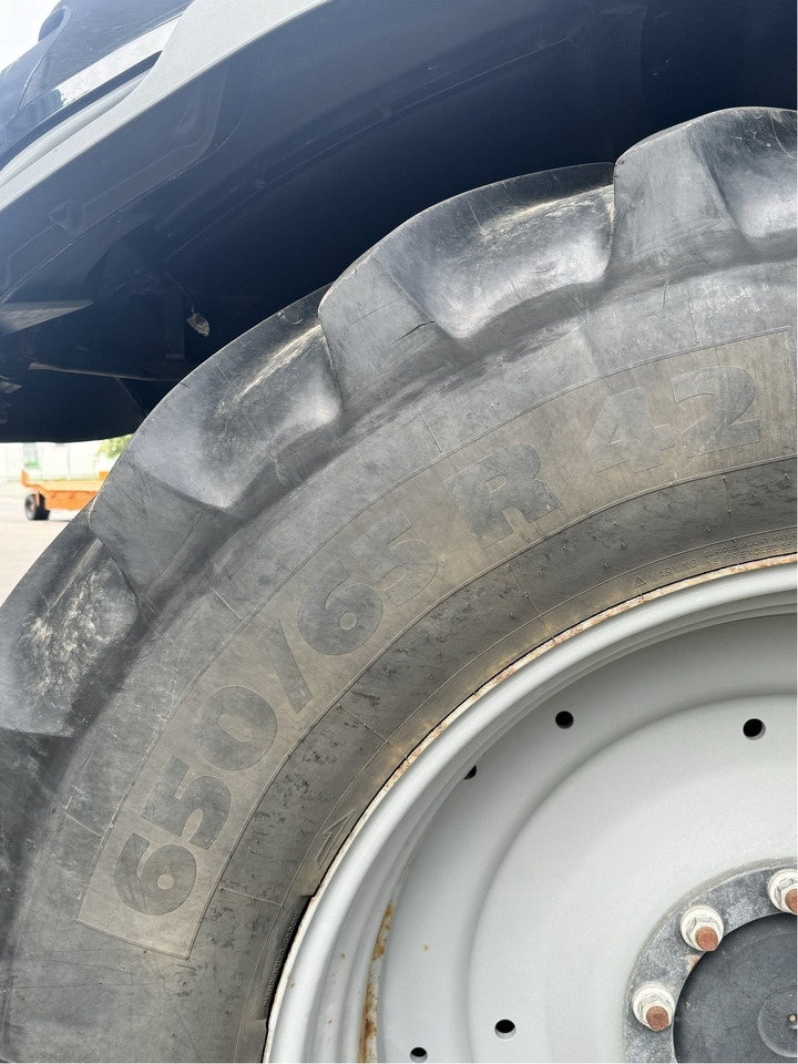 Deutz-Fahr Agrotron 7250 TTV - Traktor: 3 kép. Deutz-Fahr Agrotron 7250 TTV - Traktor: 3 kép.