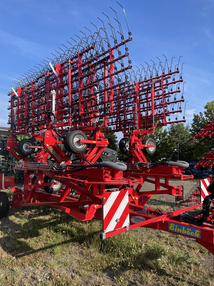 Einböck Aerostar 18.00 - Borona: 1 kép. Einböck Aerostar 18.00 - Borona: 1 kép.
