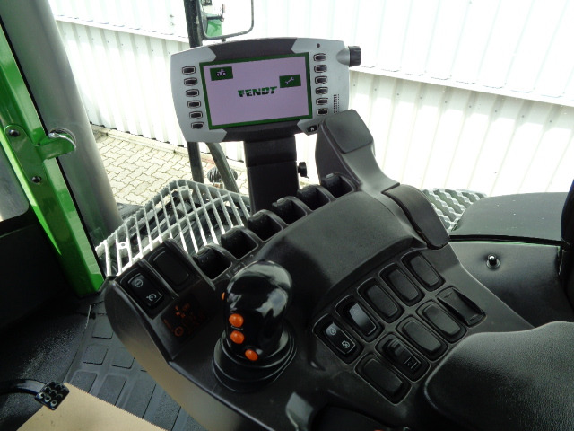 Fendt 1165 MT - Traktor: 5 kép. Fendt 1165 MT - Traktor: 5 kép.