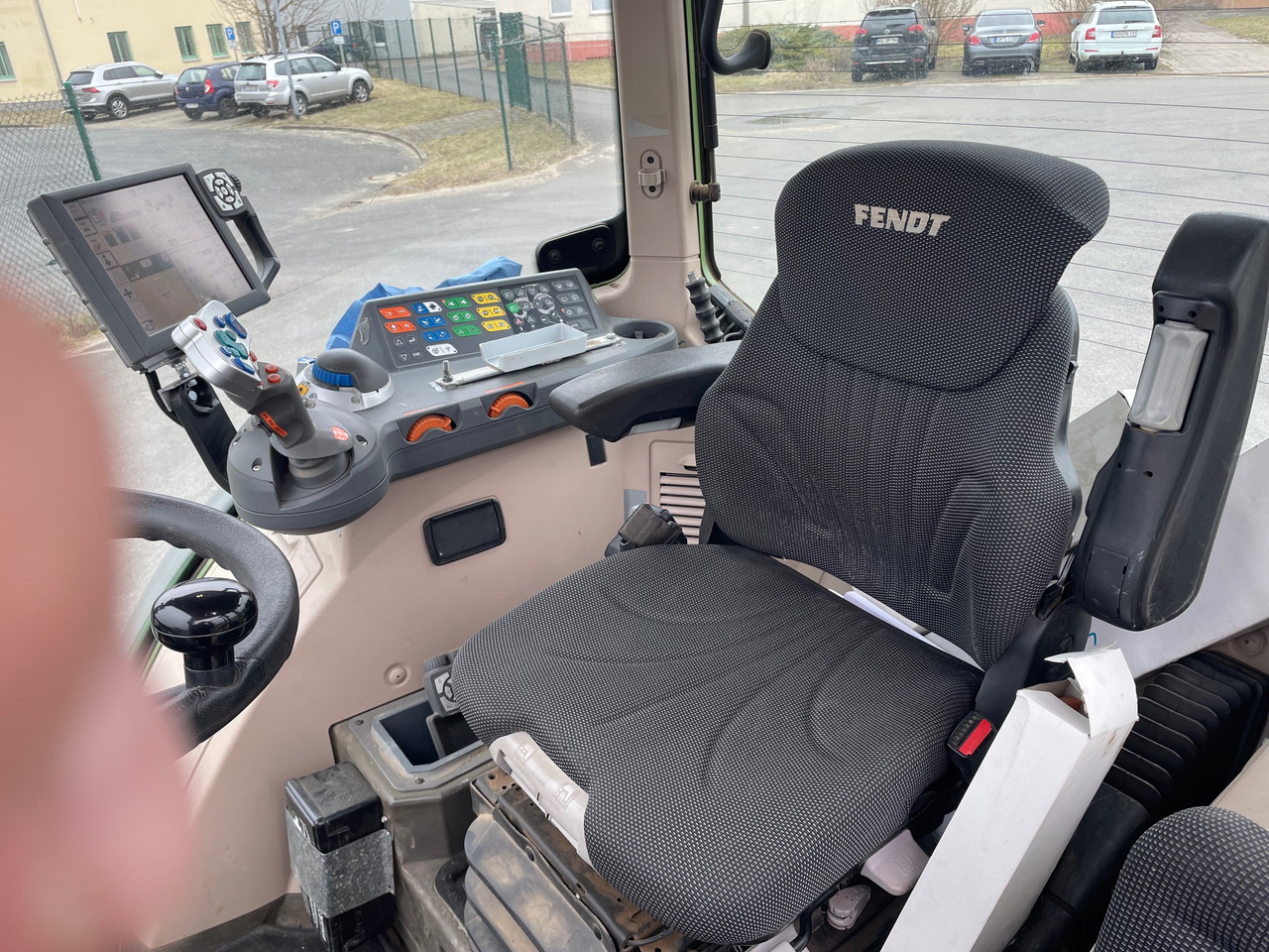 Fendt 313 Vario S4 ProfiPlus - Traktor: 4 kép. Fendt 313 Vario S4 ProfiPlus - Traktor: 4 kép.