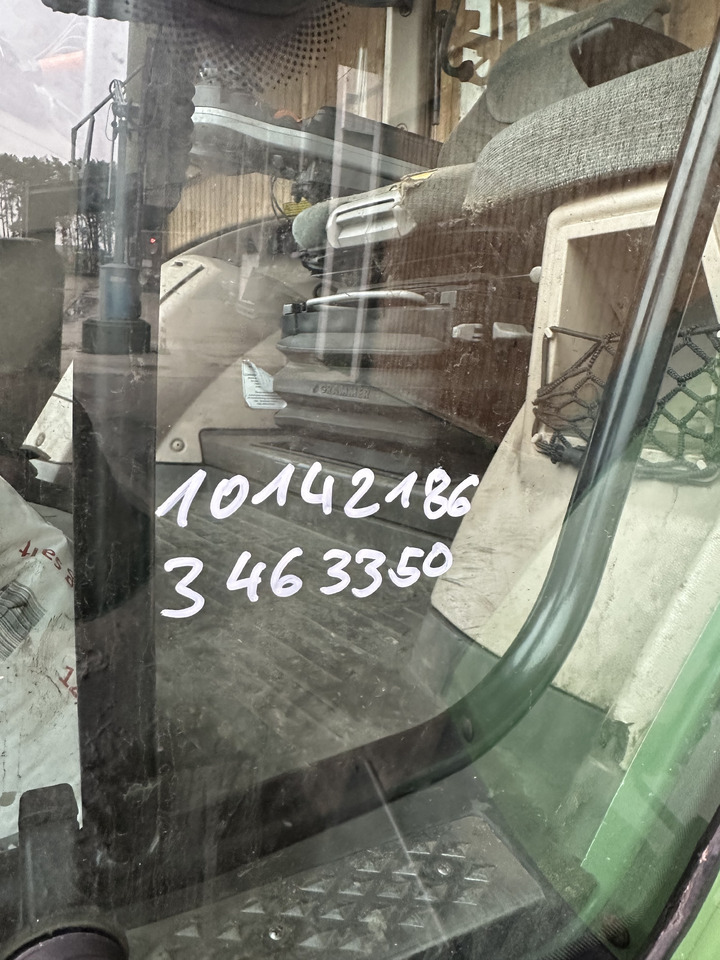 Fendt 513 Vario SCR Power - Traktor: 2 kép. Fendt 513 Vario SCR Power - Traktor: 2 kép.