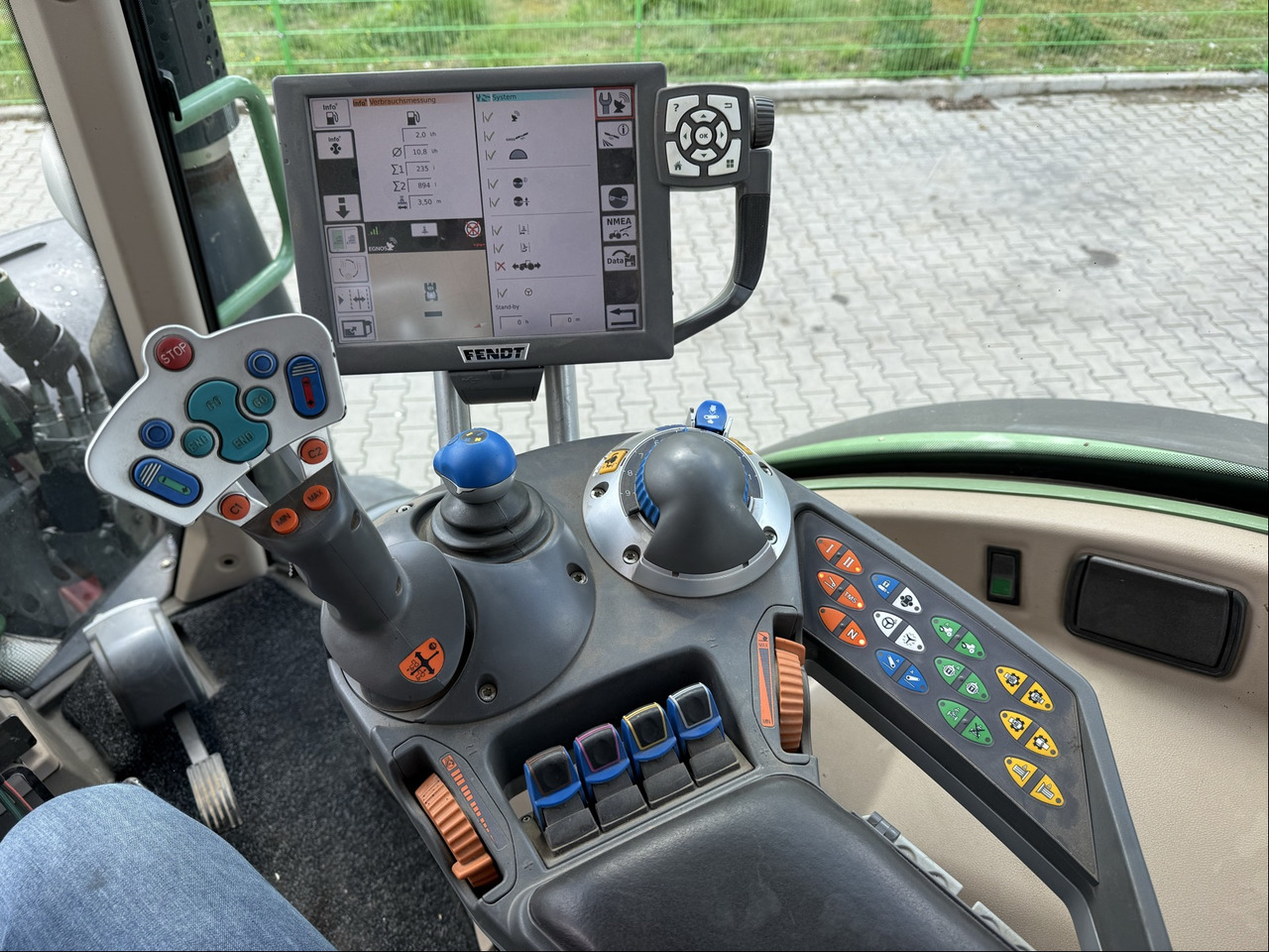Fendt 514 Vario SCR ProfiPlus - Traktor: 2 kép. Fendt 514 Vario SCR ProfiPlus - Traktor: 2 kép.