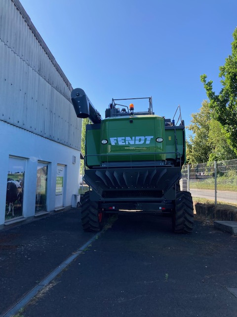 Fendt 5255 L MCS - Kombájn: 3 kép. Fendt 5255 L MCS - Kombájn: 3 kép.