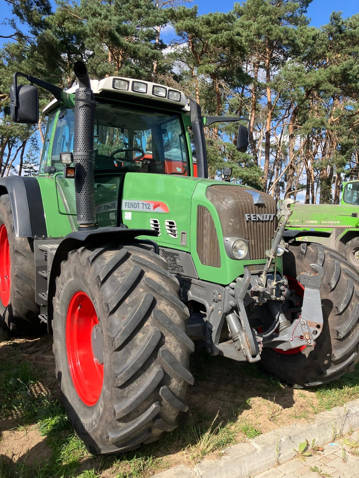 Fendt 712 Vario - Traktor: 5 kép. Fendt 712 Vario - Traktor: 5 kép.