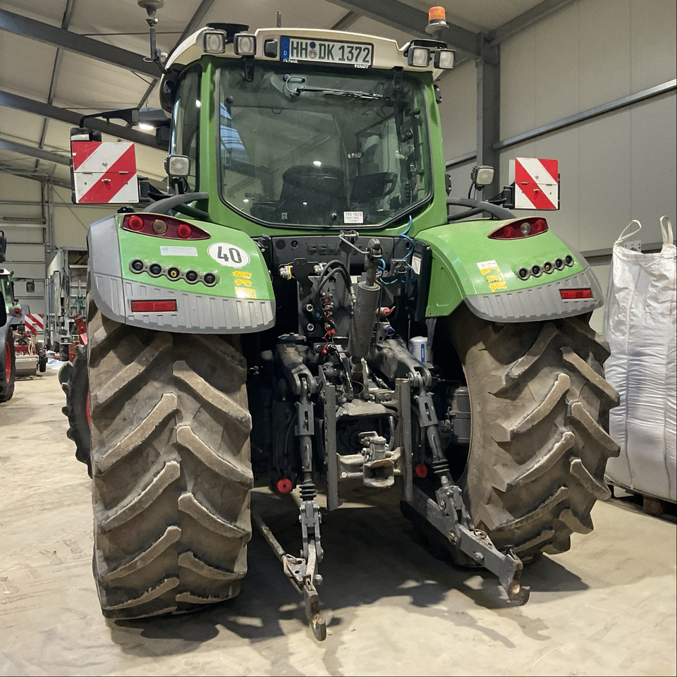 Fendt 718 Vario S4 ProfiPlus - Traktor: 5 kép. Fendt 718 Vario S4 ProfiPlus - Traktor: 5 kép.