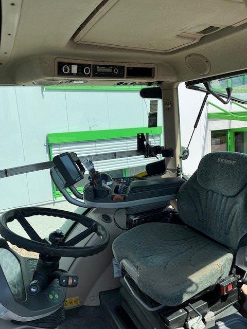 Fendt 722 - Traktor: 2 kép. Fendt 722 - Traktor: 2 kép.