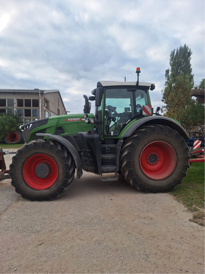 Fendt 936 Vario Gen7 ProfiPlus - Traktor: 1 kép. Fendt 936 Vario Gen7 ProfiPlus - Traktor: 1 kép.