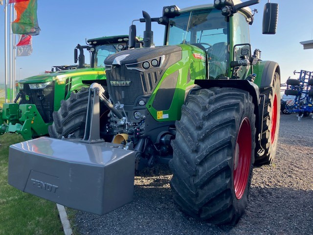 Fendt 942 Vario Gen7 Power Setting2 - Traktor: 1 kép. Fendt 942 Vario Gen7 Power Setting2 - Traktor: 1 kép.