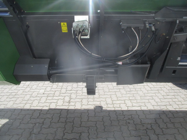 Fendt Powerflow 6,20 m - Kombájn: 5 kép. Fendt Powerflow 6,20 m - Kombájn: 5 kép.