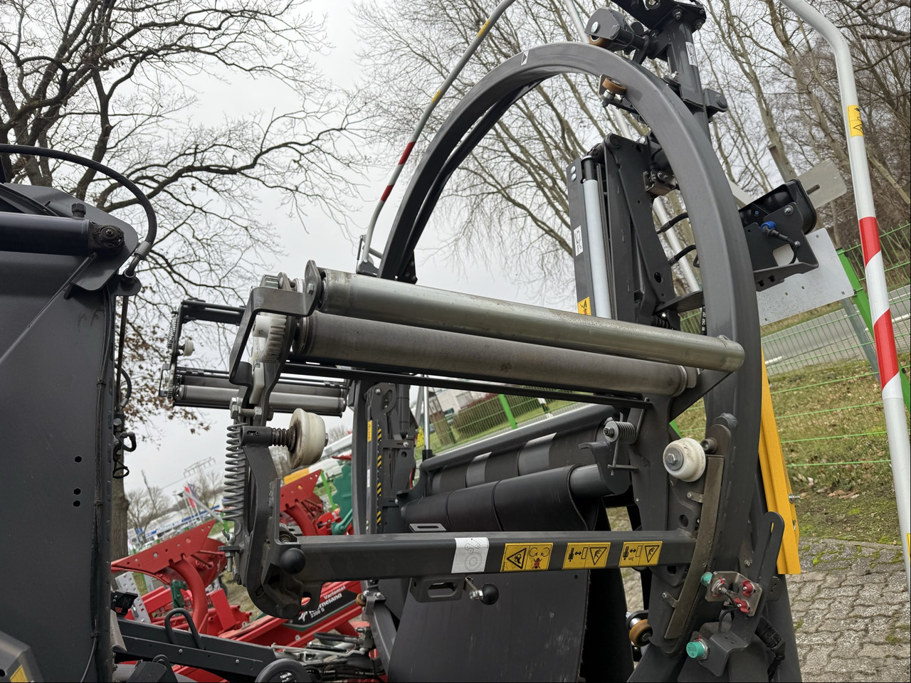 Fendt Rotana 160V Combi - Szálastakarmány betakarítás gépei: 2 kép. Fendt Rotana 160V Combi - Szálastakarmány betakarítás gépei: 2 kép.