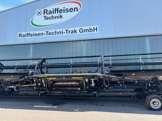 Geringhoff C. TruFlex Razor 40 Schneidwerk - Kombájn: 1 kép. Geringhoff C. TruFlex Razor 40 Schneidwerk - Kombájn: 1 kép.