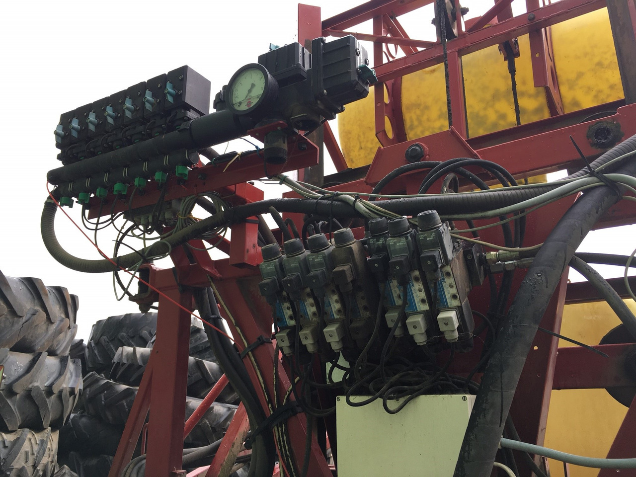 Hardi 3500 - Permetezők: 2 kép. Hardi 3500 - Permetezők: 2 kép.