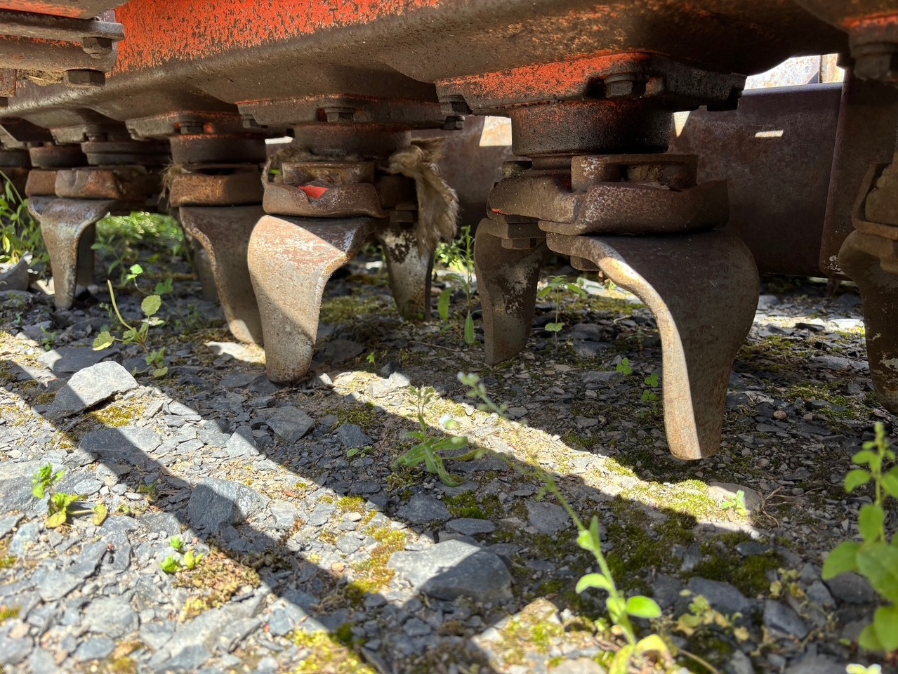 Hassia Drillkombination DKL 300/25 - Szemenkénti vetőgép: 4 kép. Hassia Drillkombination DKL 300/25 - Szemenkénti vetőgép: 4 kép.