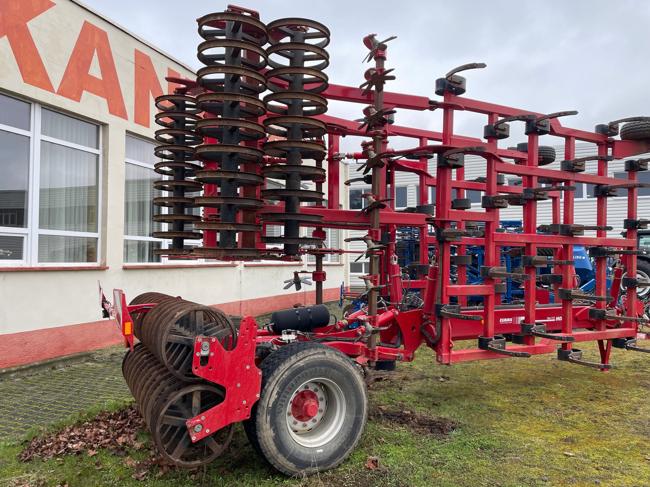 Horsch Tiger 8 XL - Kultivátor: 4 kép. Horsch Tiger 8 XL - Kultivátor: 4 kép.