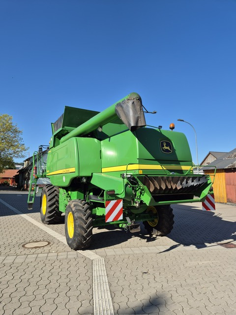 John Deere T660 i Hillmaster lízing John Deere T660 i Hillmaster: 7 kép. John Deere T660 i Hillmaster lízing John Deere T660 i Hillmaster: 7 kép.