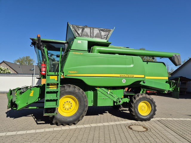 John Deere T660 i Hillmaster lízing John Deere T660 i Hillmaster: 11 kép. John Deere T660 i Hillmaster lízing John Deere T660 i Hillmaster: 11 kép.