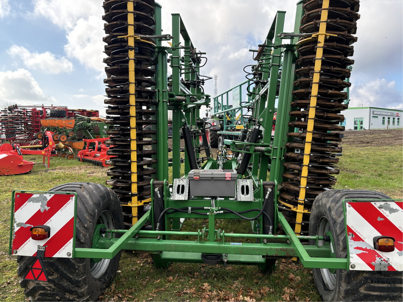 Kerner Grubber Komet KA 600 UH - Kultivátor: 4 kép. Kerner Grubber Komet KA 600 UH - Kultivátor: 4 kép.