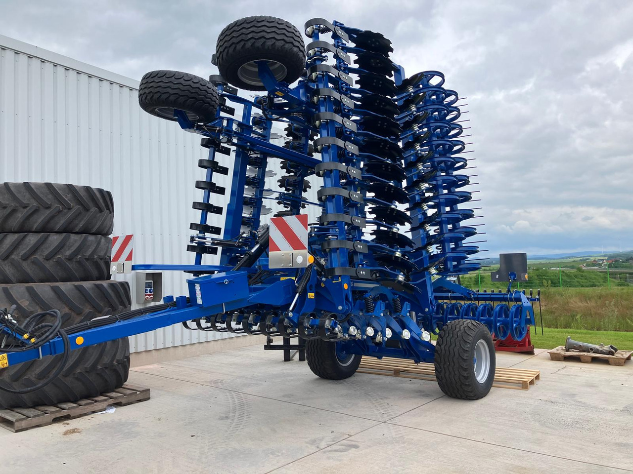 Köckerling Rebell classic 800 T 2.0 - Tárcsás borona: 1 kép. Köckerling Rebell classic 800 T 2.0 - Tárcsás borona: 1 kép.