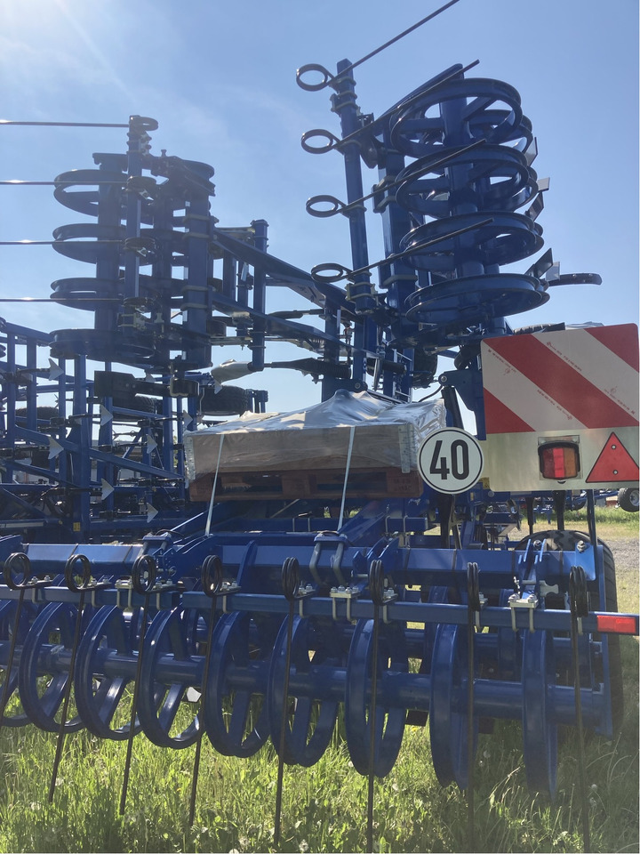 Köckerling Vector 460 - Kultivátor: 2 kép. Köckerling Vector 460 - Kultivátor: 2 kép.