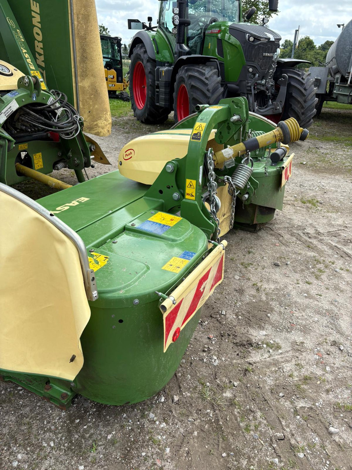 Krone Easy Cut F 320 - Fűkasza: 3 kép. Krone Easy Cut F 320 - Fűkasza: 3 kép.