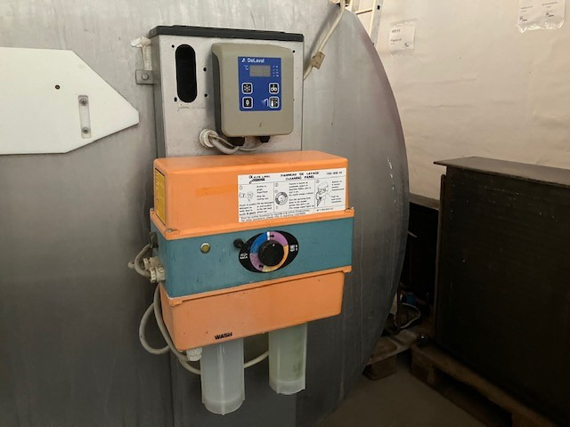 Kühltank 6000l - Állattartás gépei: 4 kép. Kühltank 6000l - Állattartás gépei: 4 kép.