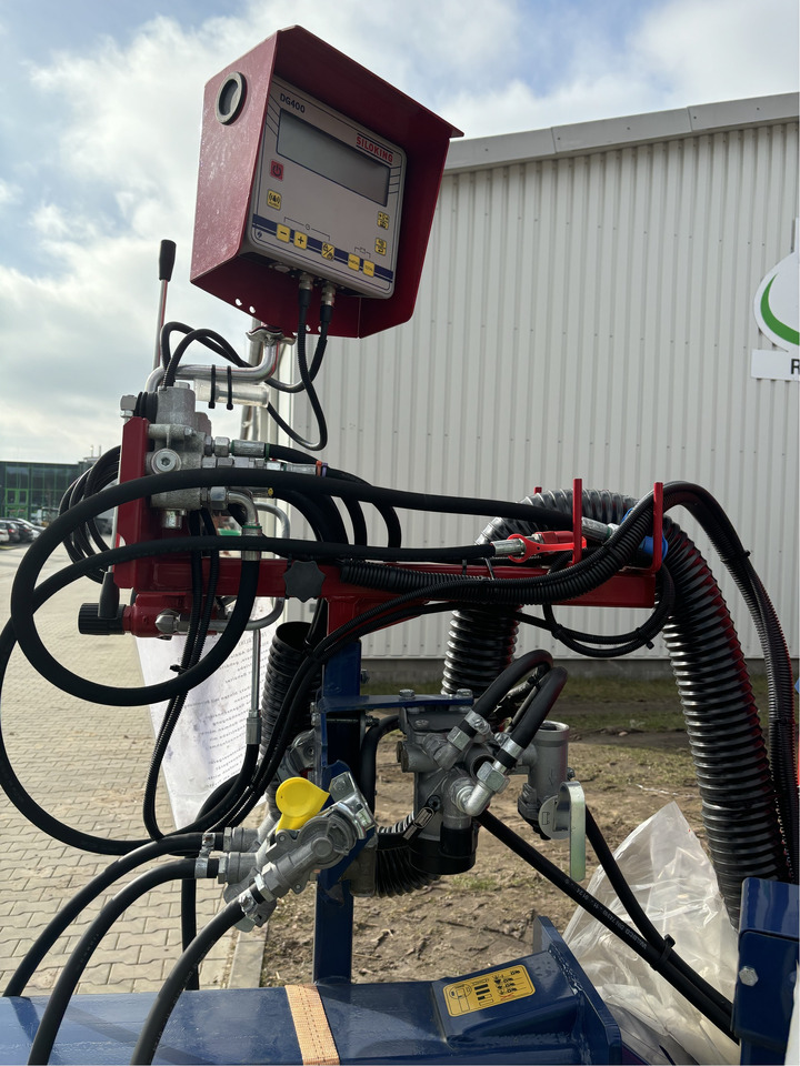 Mayer Siloking TrailedLine Classic Duo 14-T - Etetőkocsi: 2 kép. Mayer Siloking TrailedLine Classic Duo 14-T - Etetőkocsi: 2 kép.