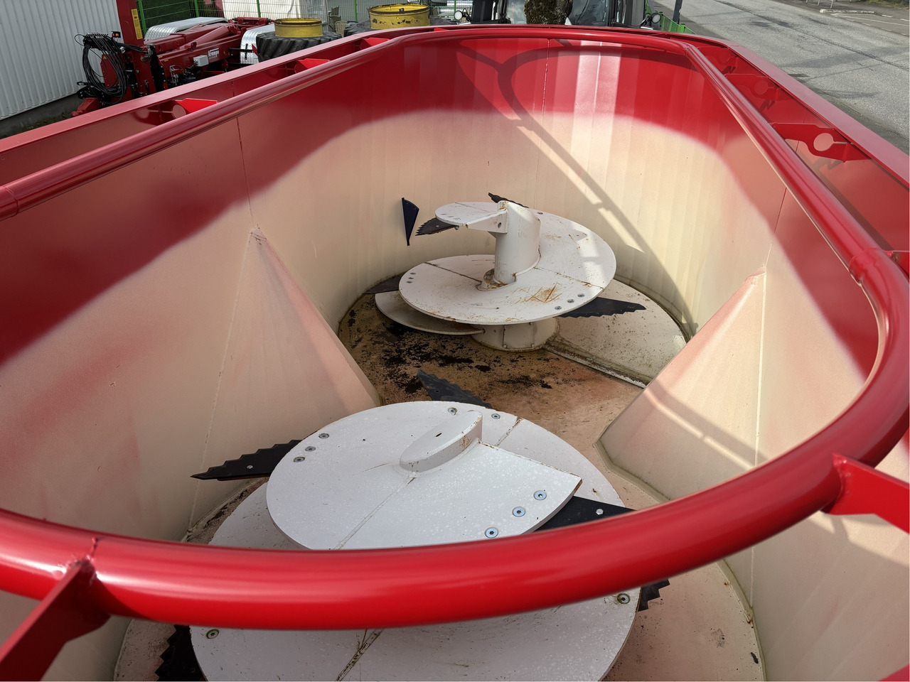 Mayer Siloking TrailedLine Classic Duo 14-T - Etetőkocsi: 3 kép. Mayer Siloking TrailedLine Classic Duo 14-T - Etetőkocsi: 3 kép.